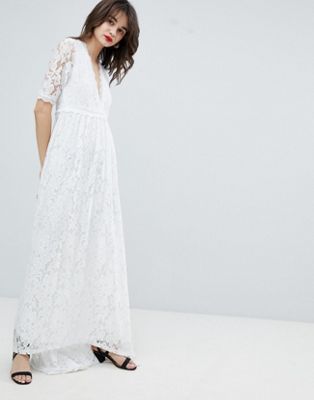 Vero Moda Lace Maxi Dress With Dip Hem | ASOS