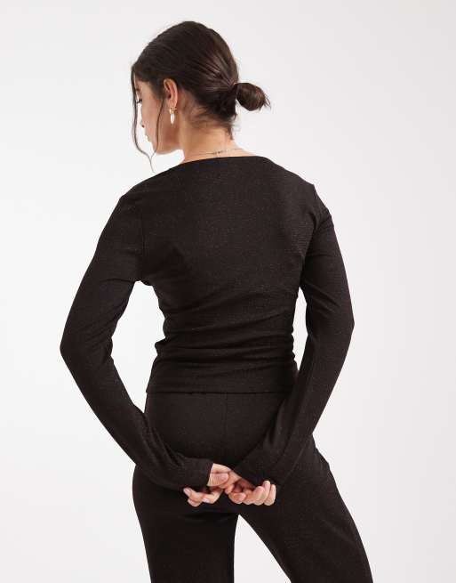 Vero Moda – Langärmliges Glitzer-Oberteil in Schokobraun und Kupfer mit eckigem Ausschnitt, Kombiteil, 2 von 4