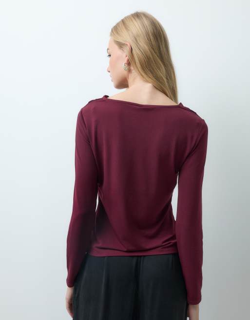 Vero Moda Langarmshirt mit Wasserfallausschnitt in Burgunderrot, 2 von 4