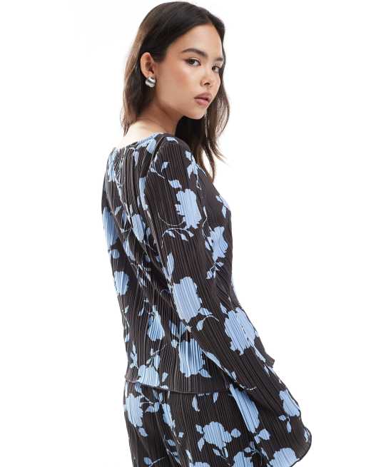 Vero Moda - Langærmet og plisseret chokoladebrun top med blåt blomstermønster - Del af sæt, 4 af 4