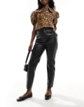 [Vero Moda] Vero Moda leather look cigarette pants in black XL Black