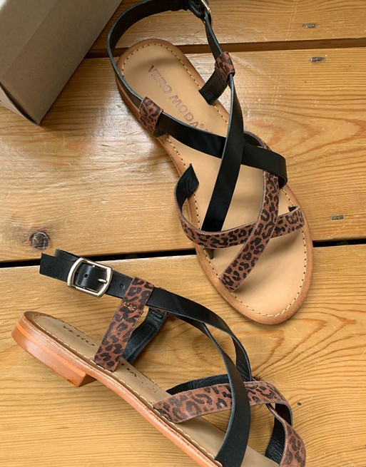 Vero Moda leather strappy sandals in print