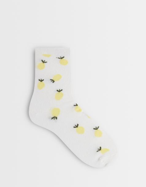 Vero Moda lemon print ankle socks in white - view 1