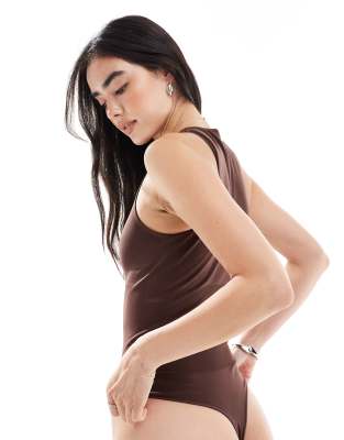 Vero Moda Light Shaping Seamless High Neck Bodysuit In Brown