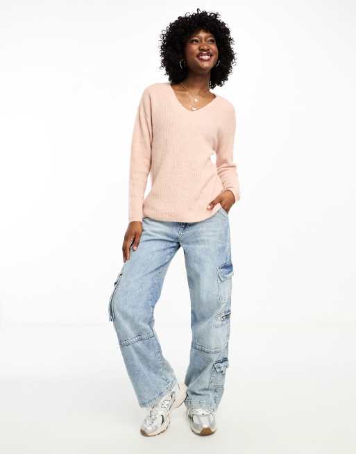Vero Moda lightweight v neck knitted jumper in pink , 2 of 4