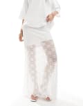 [Vero Moda] Vero Moda lined lace hanky hem midi skirt in white XS Snow white