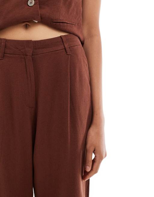 Vero Moda linen-blend pleat front wide leg pants in chocolate (Part of a set)       , 5 of 5
