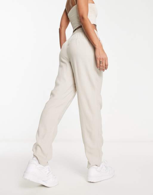 Linen blend hot sale tapered trousers