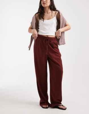 Vero Moda linen blend tie waist pants in andorra red