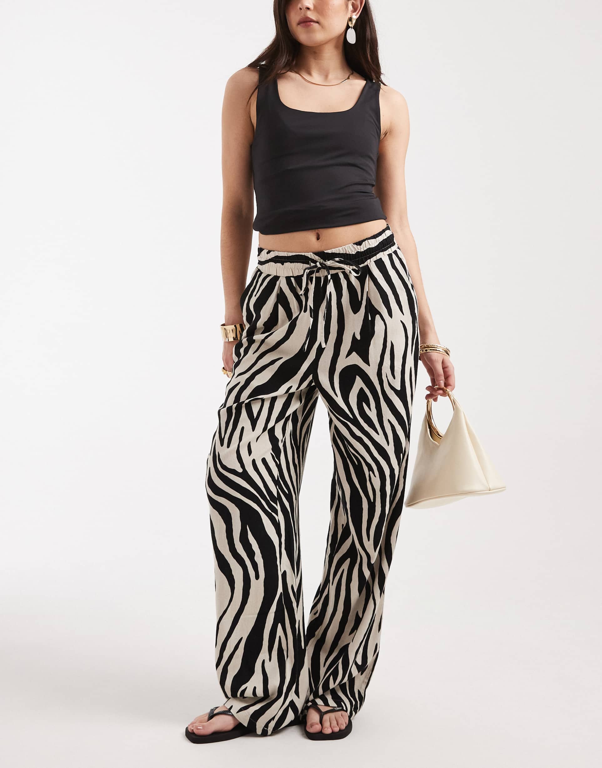 vero moda linen blend tie waist pants in zebra print