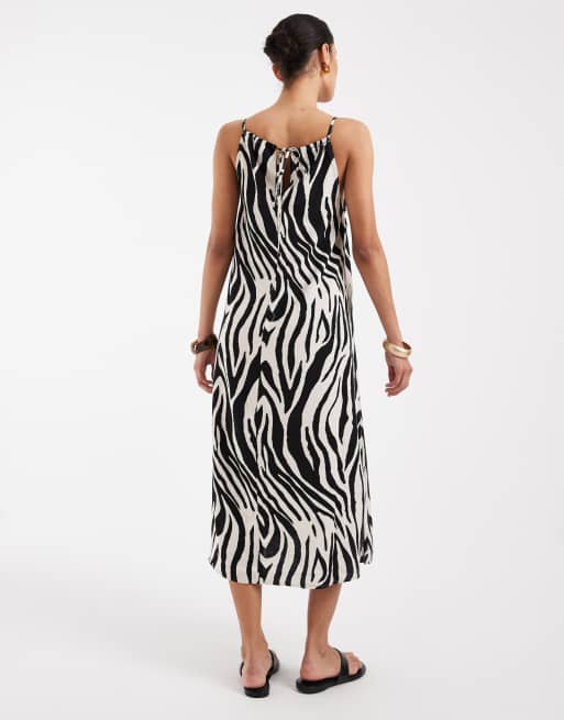 Vero Moda linen mix v-neck midi dress in zebra print, 4 of 4