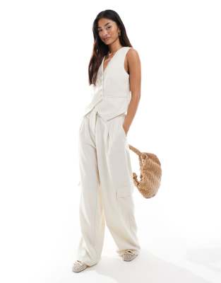 VERO MODA LINEN TOUCH ASYMMETRIC BUTTON FRONT VEST 