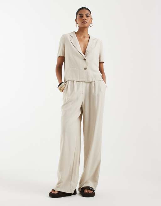 Vero Moda linen touch short sleeve blazer co-ord in stone, 3 of 4