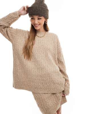 Vero Moda - Locker geschnittener Zopfstrick-Pullover in Camel, Kombiteil-Neutral