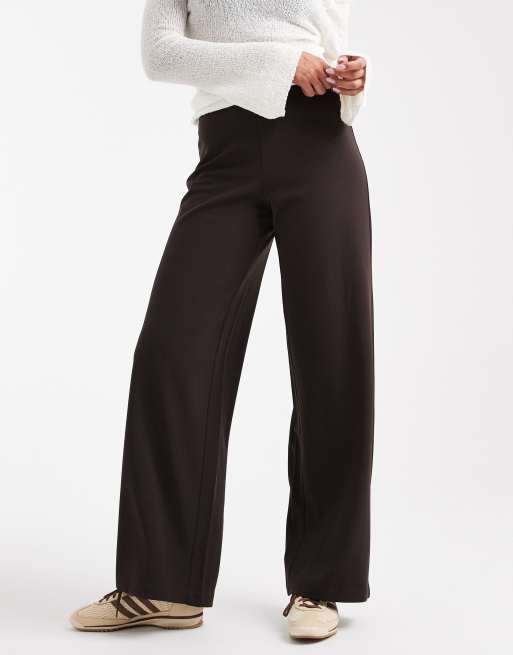 Vero Moda – Locker sitzende Schlupfhose in Schokobraun, 5 von 5
