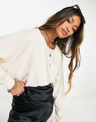 Vero Moda long sleeve batwing top in birch - ASOS Price Checker