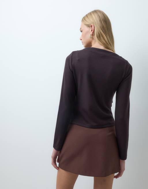 Vero Moda long sleeve boatneck asymmetric top in chocolate brown, 3 of 4