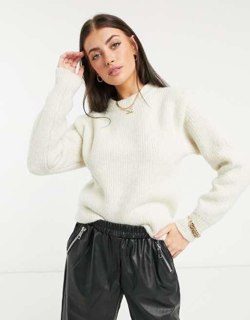 Vero Moda longline jumper with shoulder detail in cream | ASOS