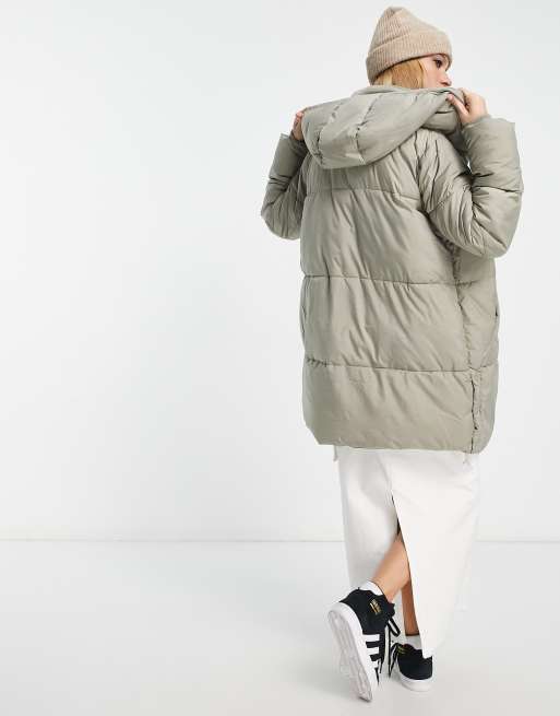 Vero longline puffer jacket in beige |