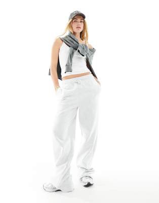 Vero Moda Longline Soft Cami Top In White