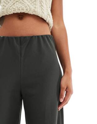 Vero Moda Loose Pull On Pants In Green