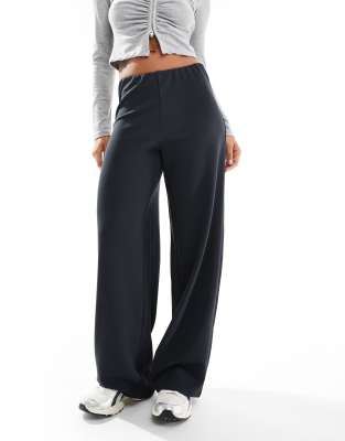 loose pull on pants in graphite-Gray