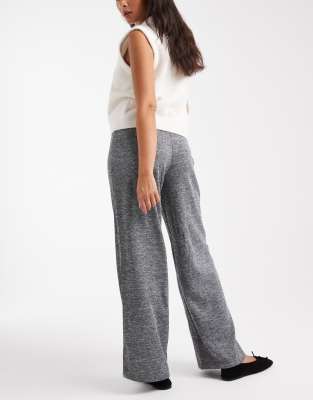 Vero Moda Loose Pull On Pants In Black