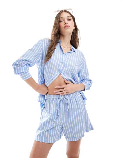 Vero Moda - Løse shorts i A-form i hørblanding med blå striber - Del af sæt - view 1