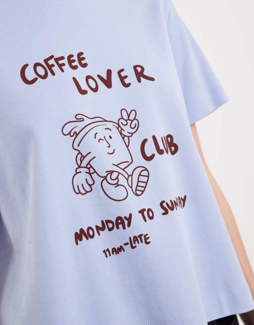 Vero Moda - Lyseblå oversized T-shirt med firkantet pasform og 'Coffee Lover'-print, 2 af 4