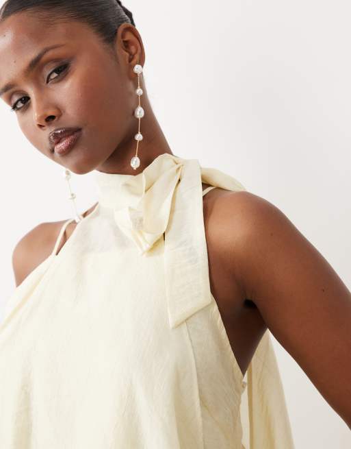 Vero Moda - Lysegul lagdelt halterneck-maxikjole i chiffon, 3 af 4