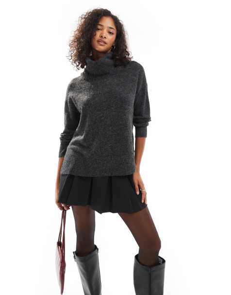 Vero Moda - Maglione nero con collo alto - view 1