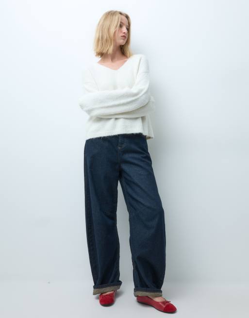 Vero Moda maglione oversize morbido in maglia con scollo a V color crema, 3 di 4