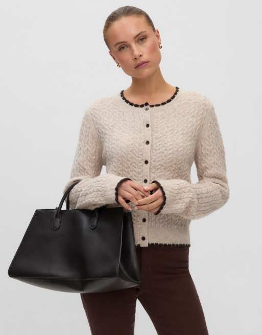 Vero Moda Mai ribbed crew neck knitted cardigan in beige, 3 of 5