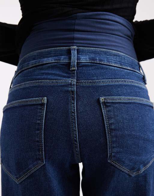 Vero Moda Maternity – Ciemnoniebieskie jeansy z prostymi nogawkami i pasem nad brzuchem, 5 z 5