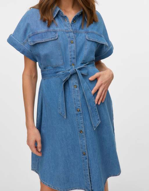 Vero Moda Maternity denimkjole i mellemblå denim, 4 af 7