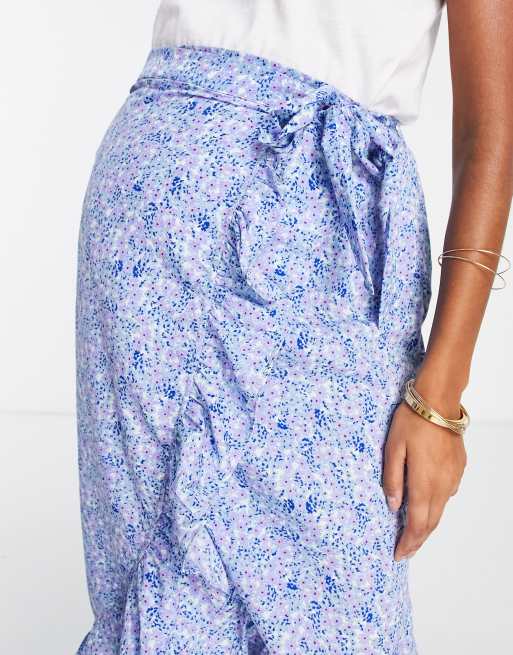 Vero Moda Maternity frill detail midi skirt in blue floral, 3 of 4