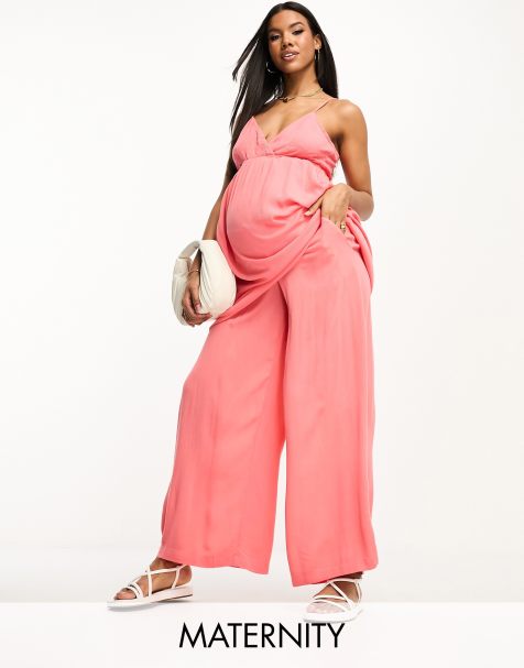 Vero Moda Maternity – Gesmokte Hose in Korallenrot mit weitem Schnitt - view 1