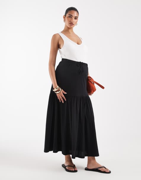 Vero Moda Maternity – Gestufter Boho-Maxirock aus schwarzem Jersey mit Taillenschnürung - view 1