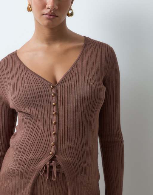 Vero Moda Maternity ribbed jersey long flare sleeve top co-ord in cocoa brown, 3 of 4