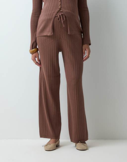 Vero Moda Maternity ribstrikkede jerseybukser med brede ben, del af sæt, i kakaobrun, 3 af 5