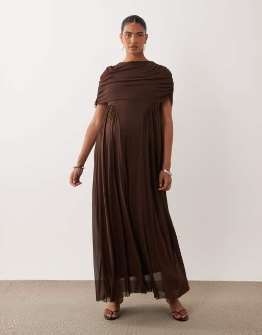 Vero Moda Maternity sukienka maxi z detalem peleryny w kolorze coffee brown, 1 z 4