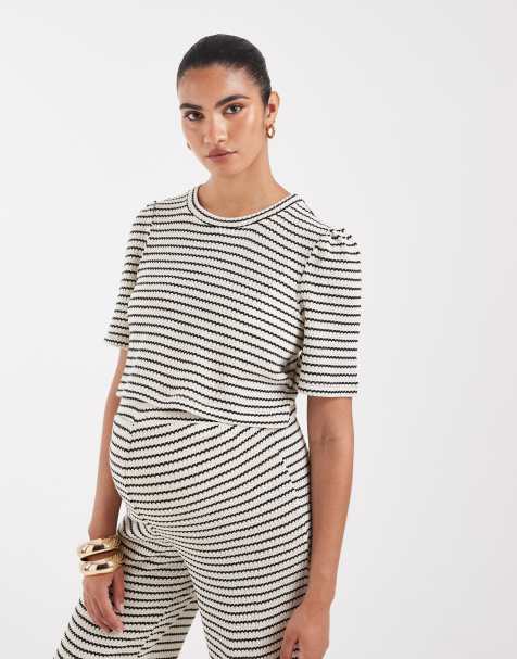 Vero Moda Maternity - T-shirt squadrata a maniche corte in jersey all'uncinetto nero e crema a righe in coordinato - view 1