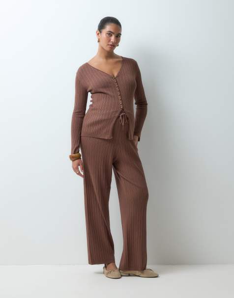 Vero Moda Maternity top in jersey a coste con maniche lunghe svasate, co-ord, marrone cacao - view 1