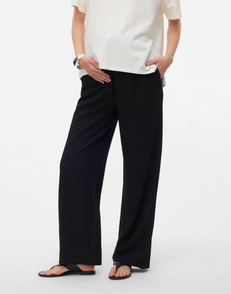 Vero Moda Maternity Trousers in black - view 1
