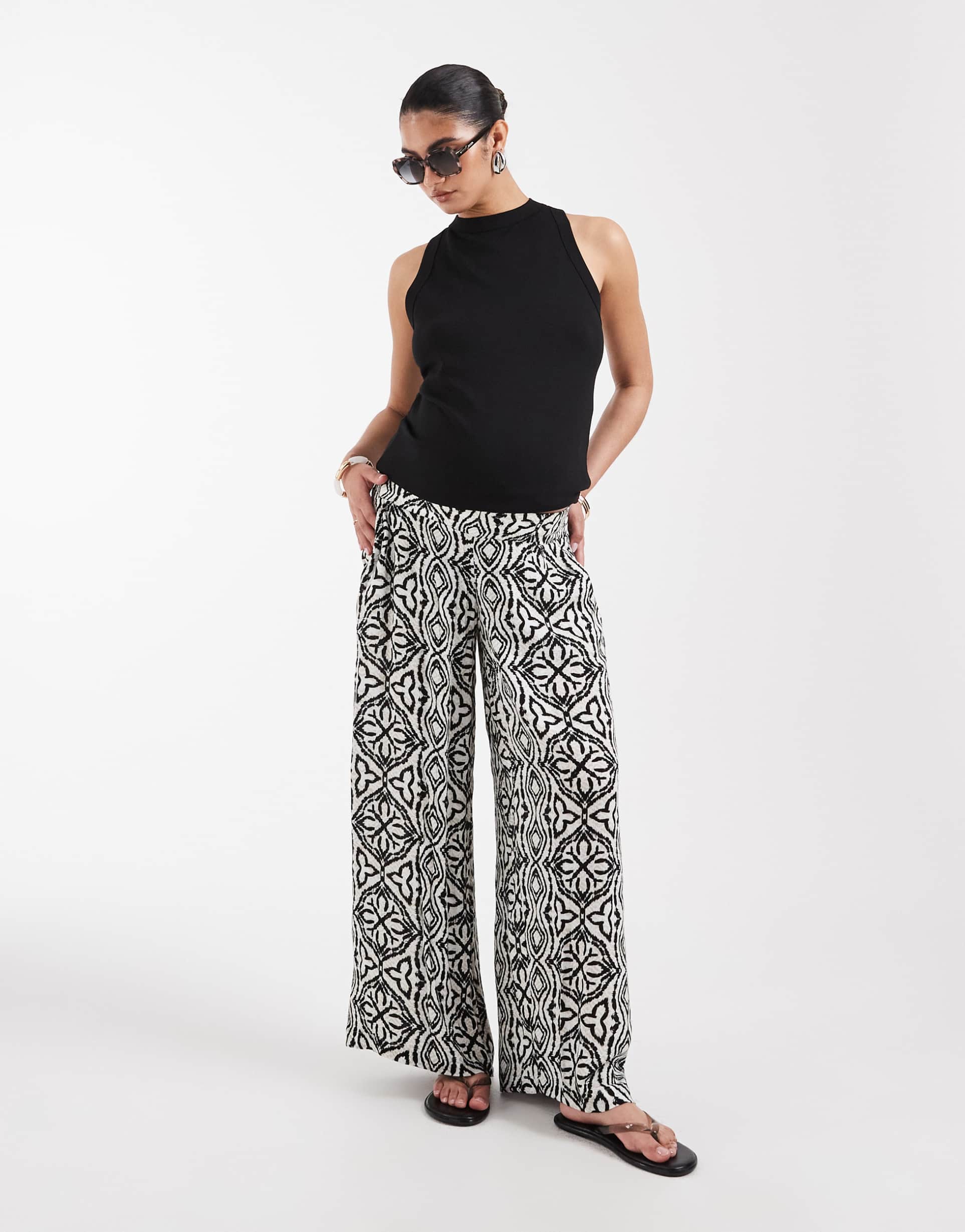 vero moda maternity wide leg pants in black tile print
