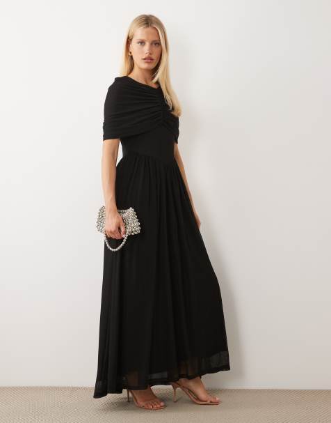 Vero Moda - Maxi jurk van jersey met cape-detail in zwart - view 1