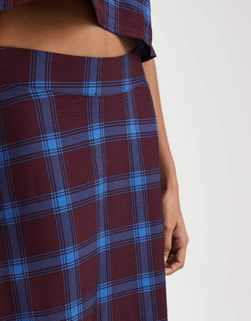 Vero Moda maxi skirt co-ord in blue check, 3 of 5
