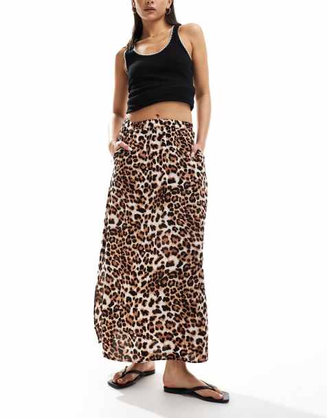 Vero Moda maxi skirt with split in leopard print - view 1