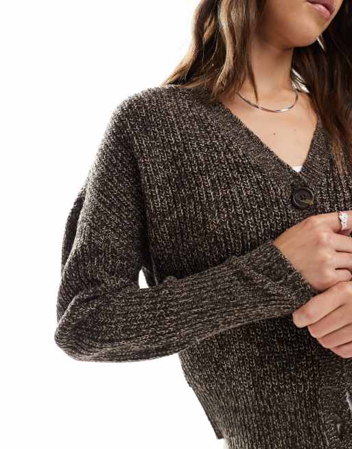 Vero Moda - Meleret chokoladebrun cardigan med gennemgående knapper i chunky ribstrik, 4 af 4