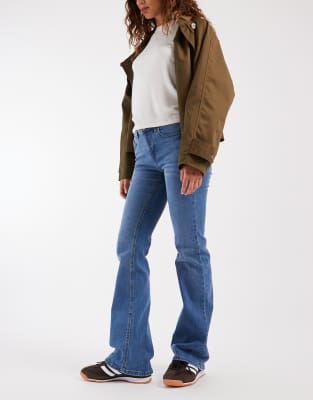 Vero Moda Mid-rise Flare Jeans In Blue